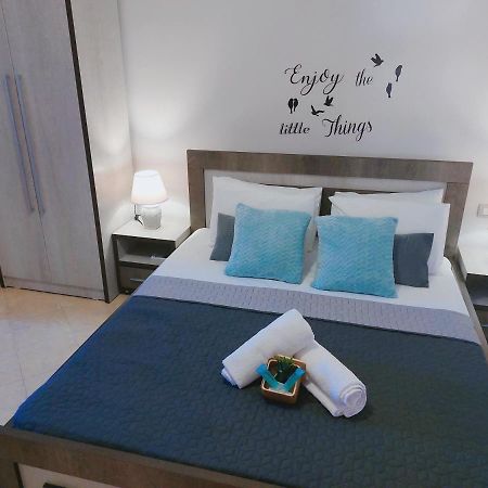 Orange Guest House Dhërmi Extérieur photo