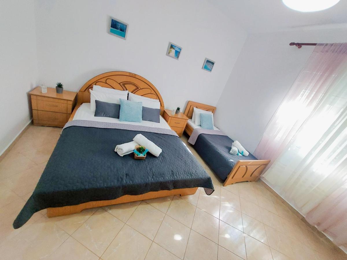 Orange Guest House Dhërmi Extérieur photo