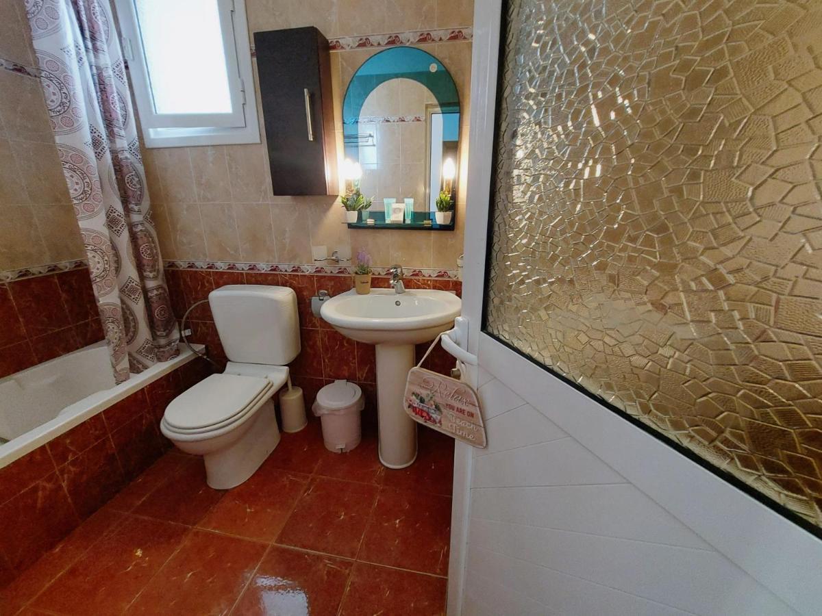 Orange Guest House Dhërmi Extérieur photo