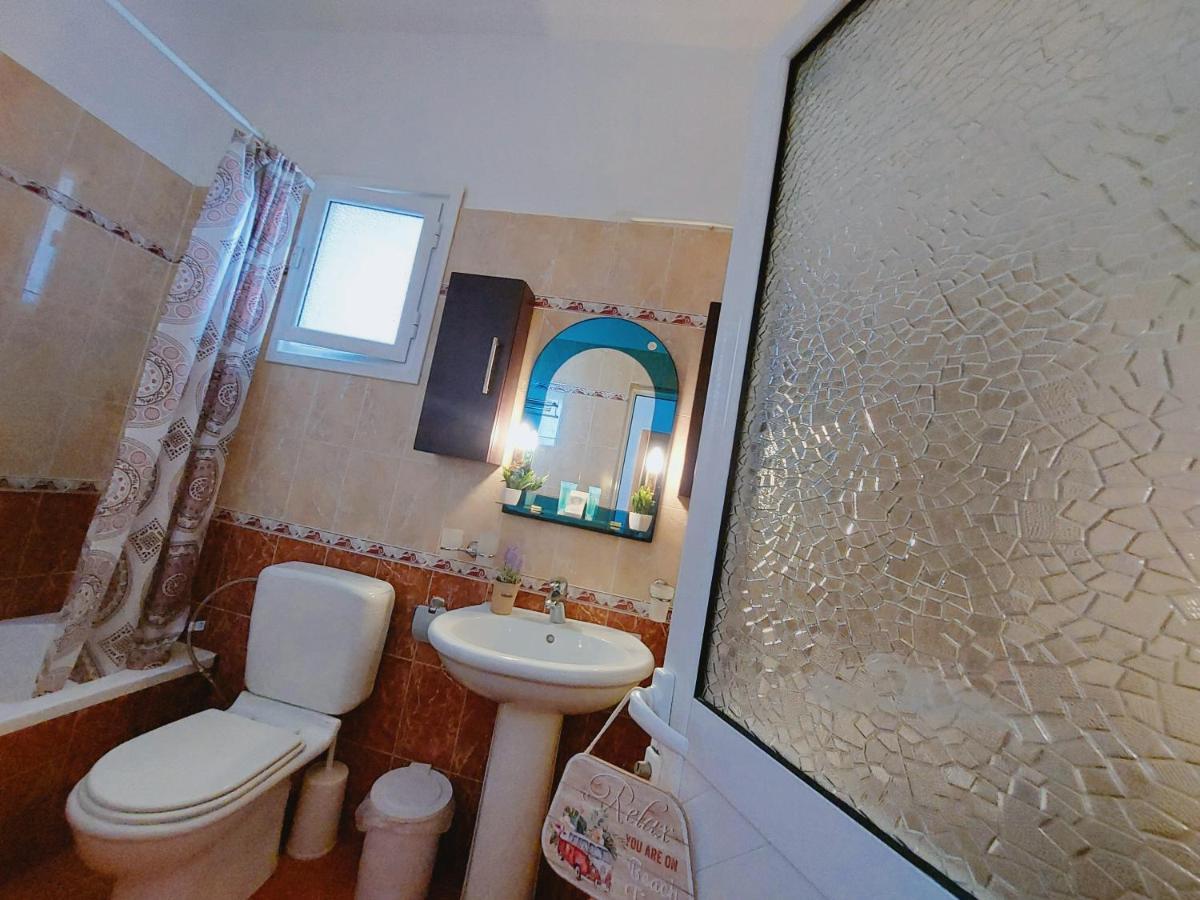 Orange Guest House Dhërmi Extérieur photo