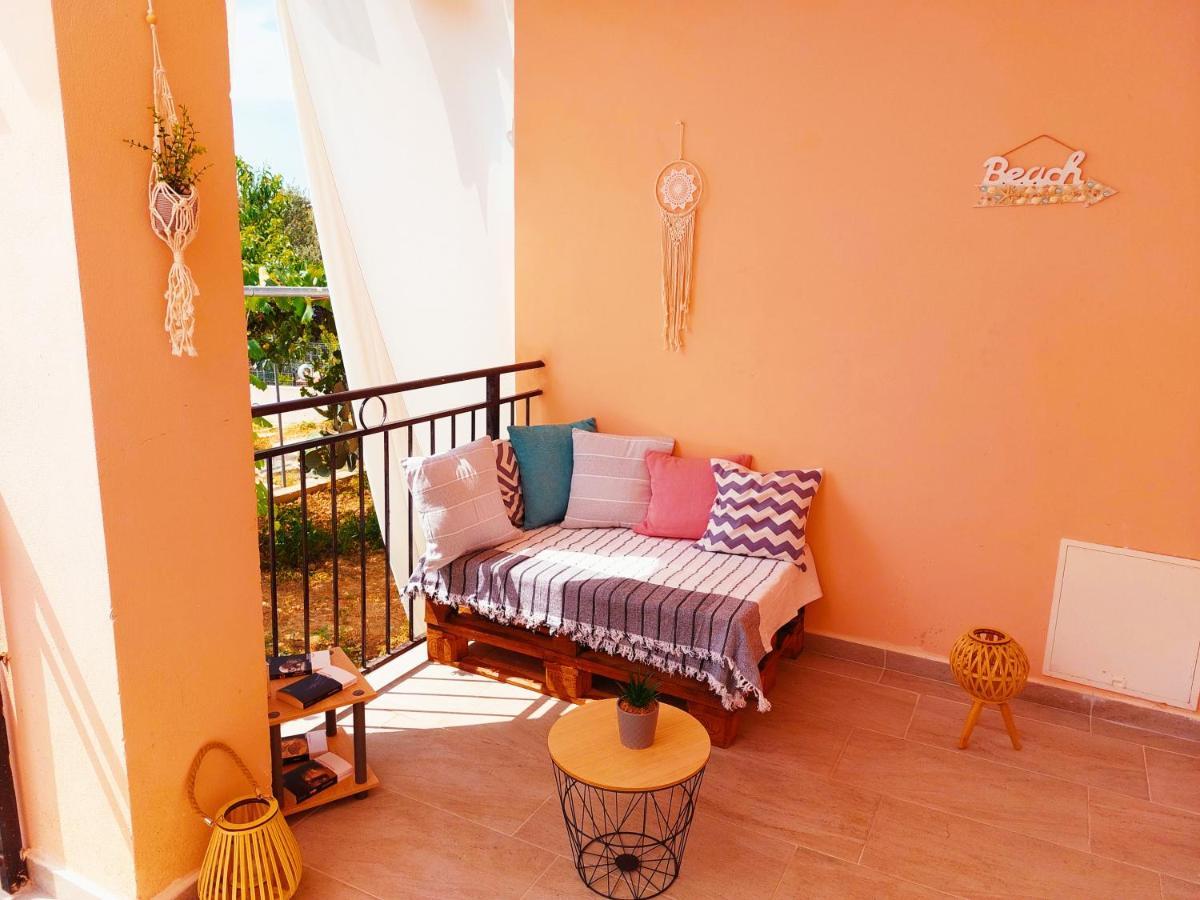 Orange Guest House Dhërmi Extérieur photo