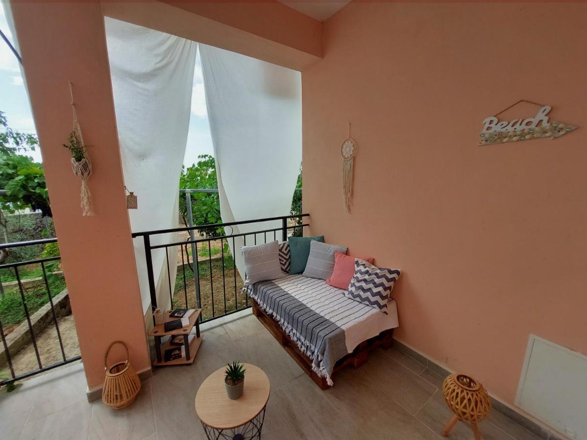 Orange Guest House Dhërmi Extérieur photo